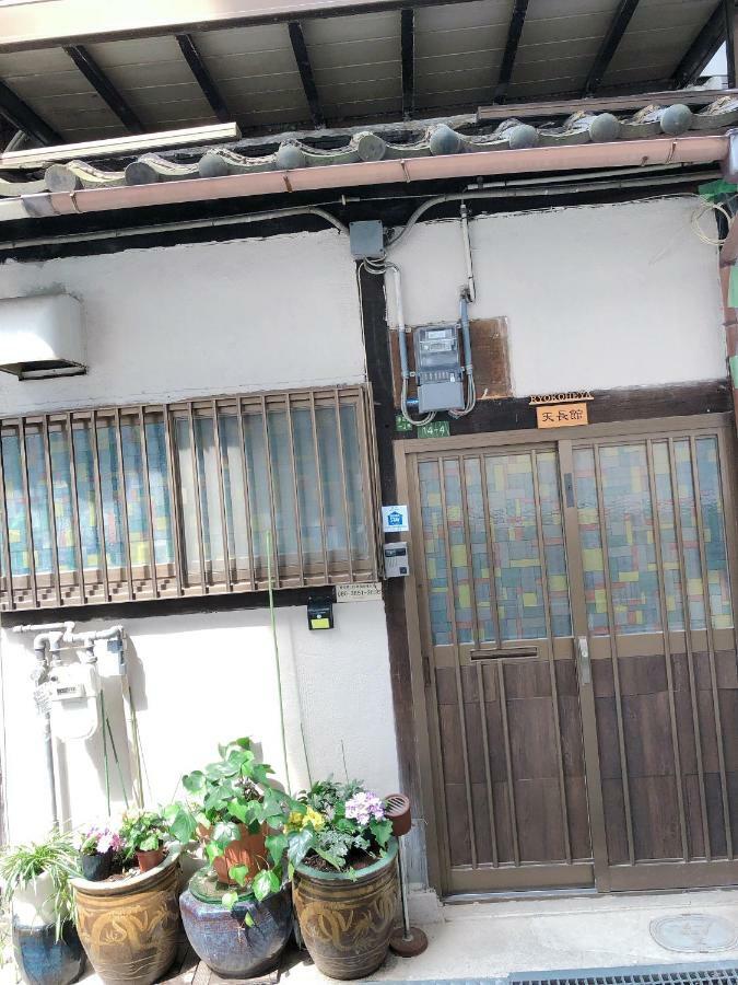 Ryokoheya Tenchokan Osaka Buitenkant foto